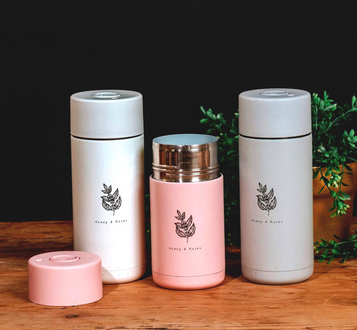 Spill Proof Reusable Coffee Cup
