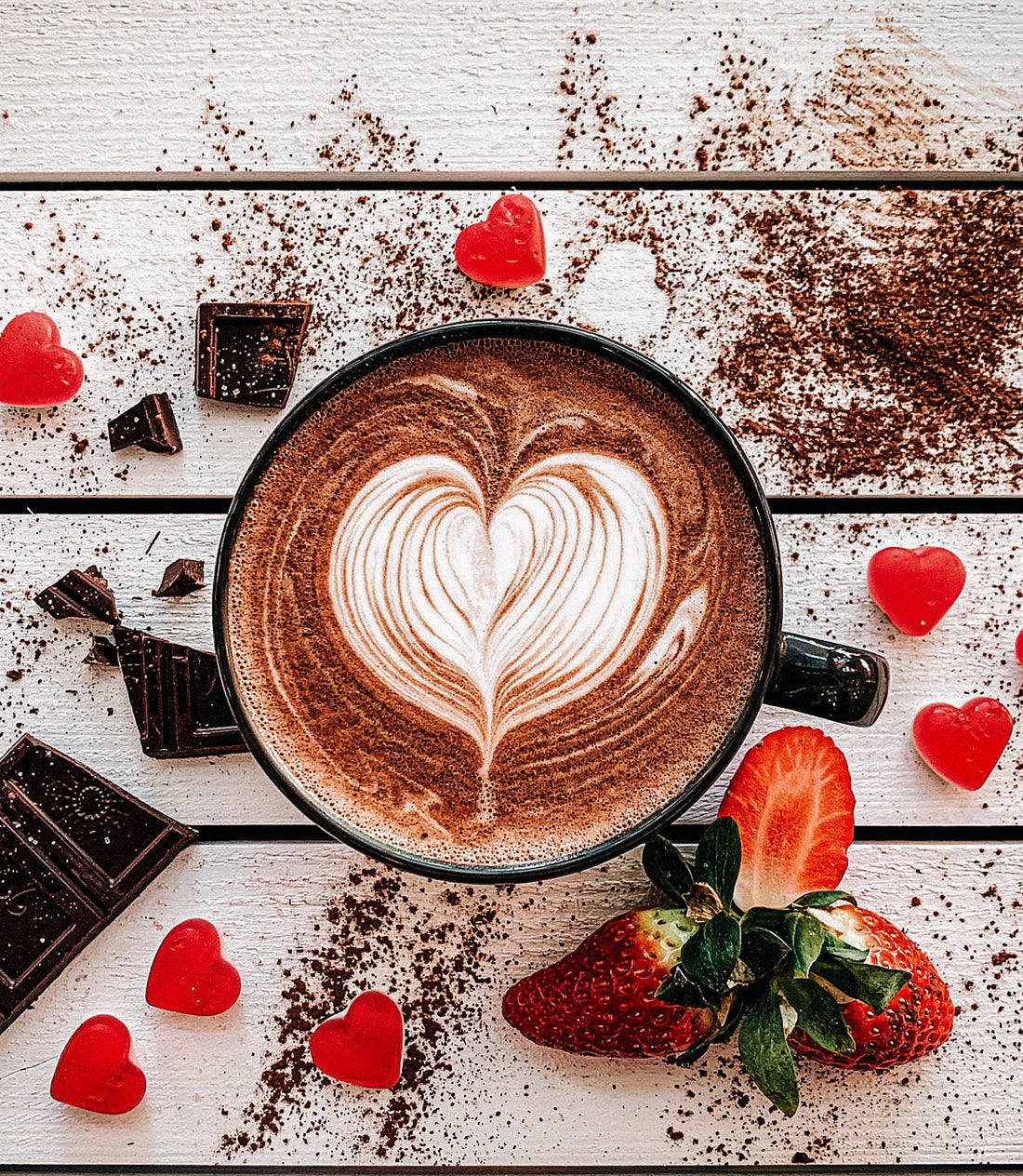 Chocolate  Dipped Strawberry Latte